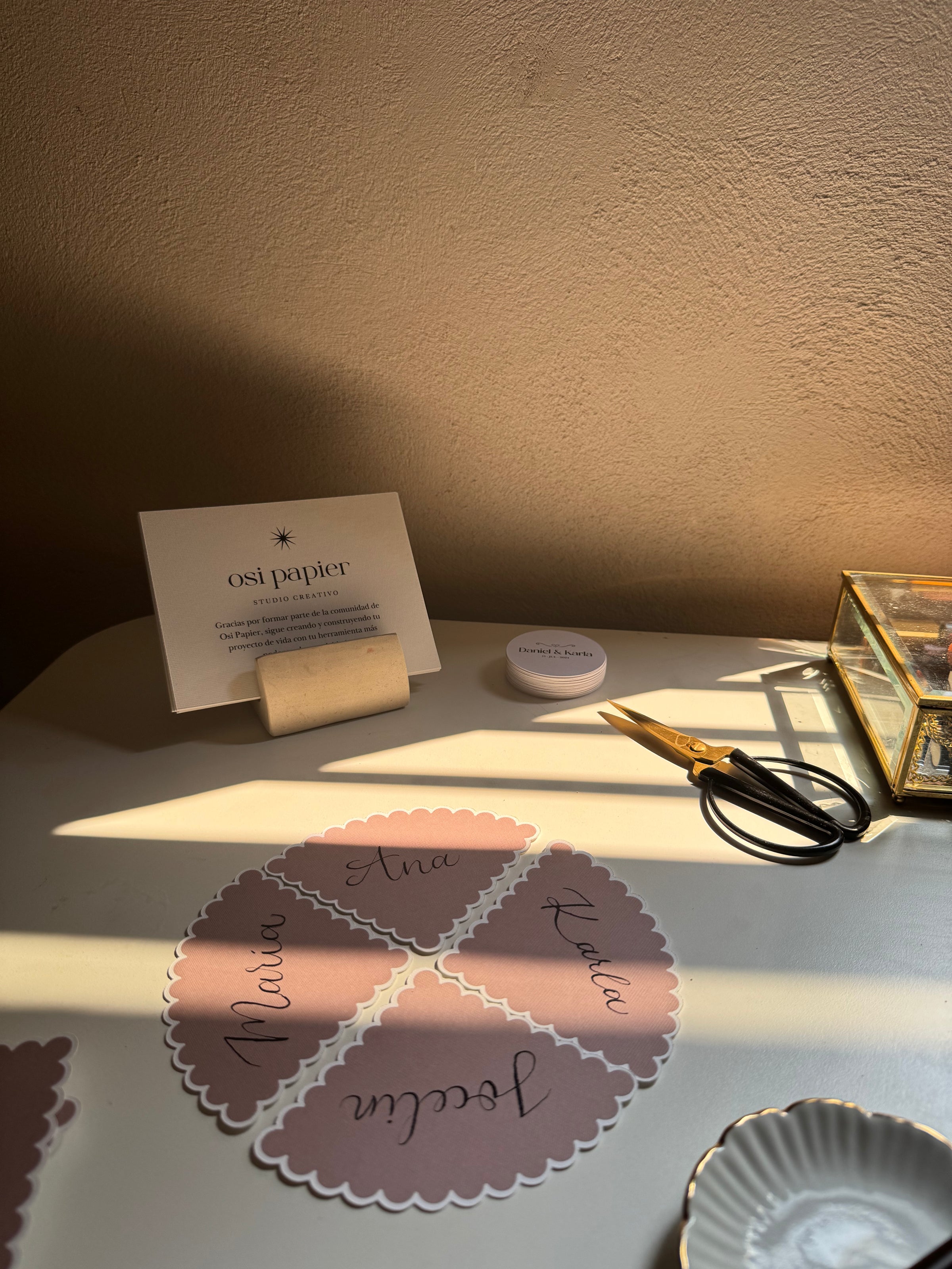 Place cards